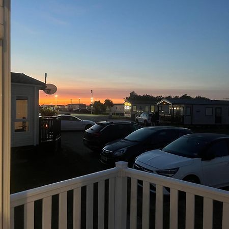 The Pixie Van Selsey Exterior photo