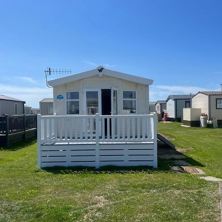 The Pixie Van Selsey Exterior photo